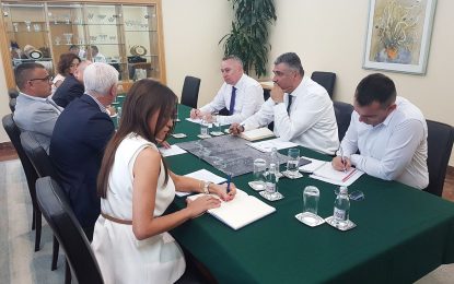 Sastanak u Beogradu: Uređenje korita rijeke Drine prioritet u saradnji Srbije i Republike Srpske