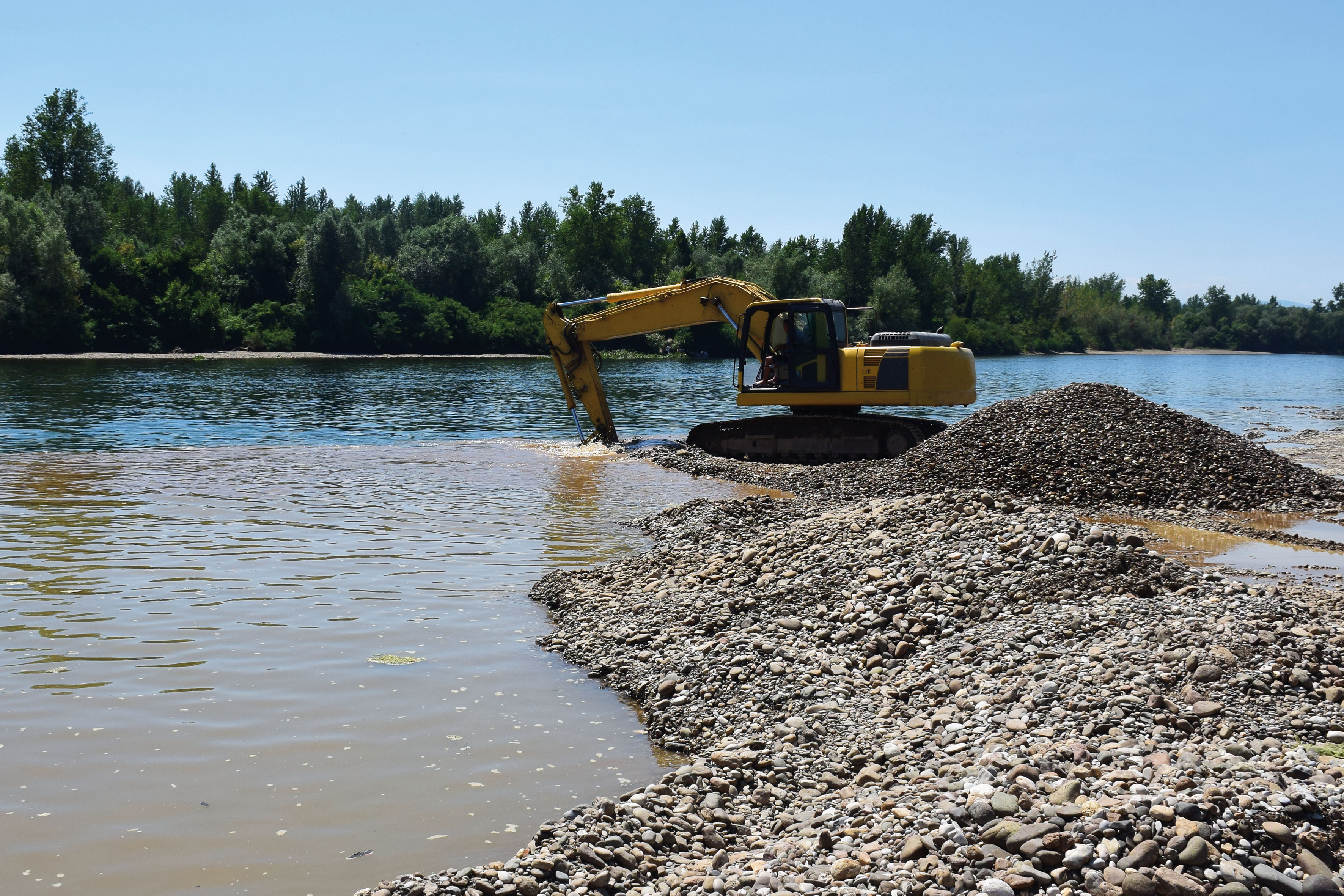 Javni poziv zainteresovanim ponuđačima za radove održavanja riječnih korita