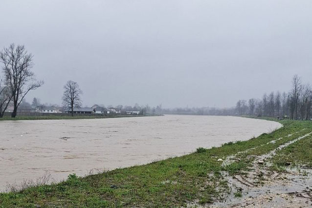 U danima vikenda glavni fokus na poplavnim područjima rijeke Save