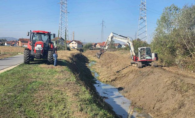 Prijedor: Hitni radovi uređenja korita rijeke Miloševice
